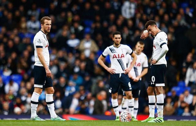 自威廉以来，埃斯特旺是首位连续3场欧冠进球的切尔西球员