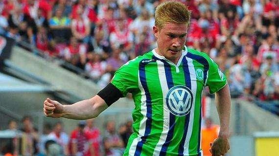 官方：大连英博正式授权上海卡冠文化为官方球星卡供应商