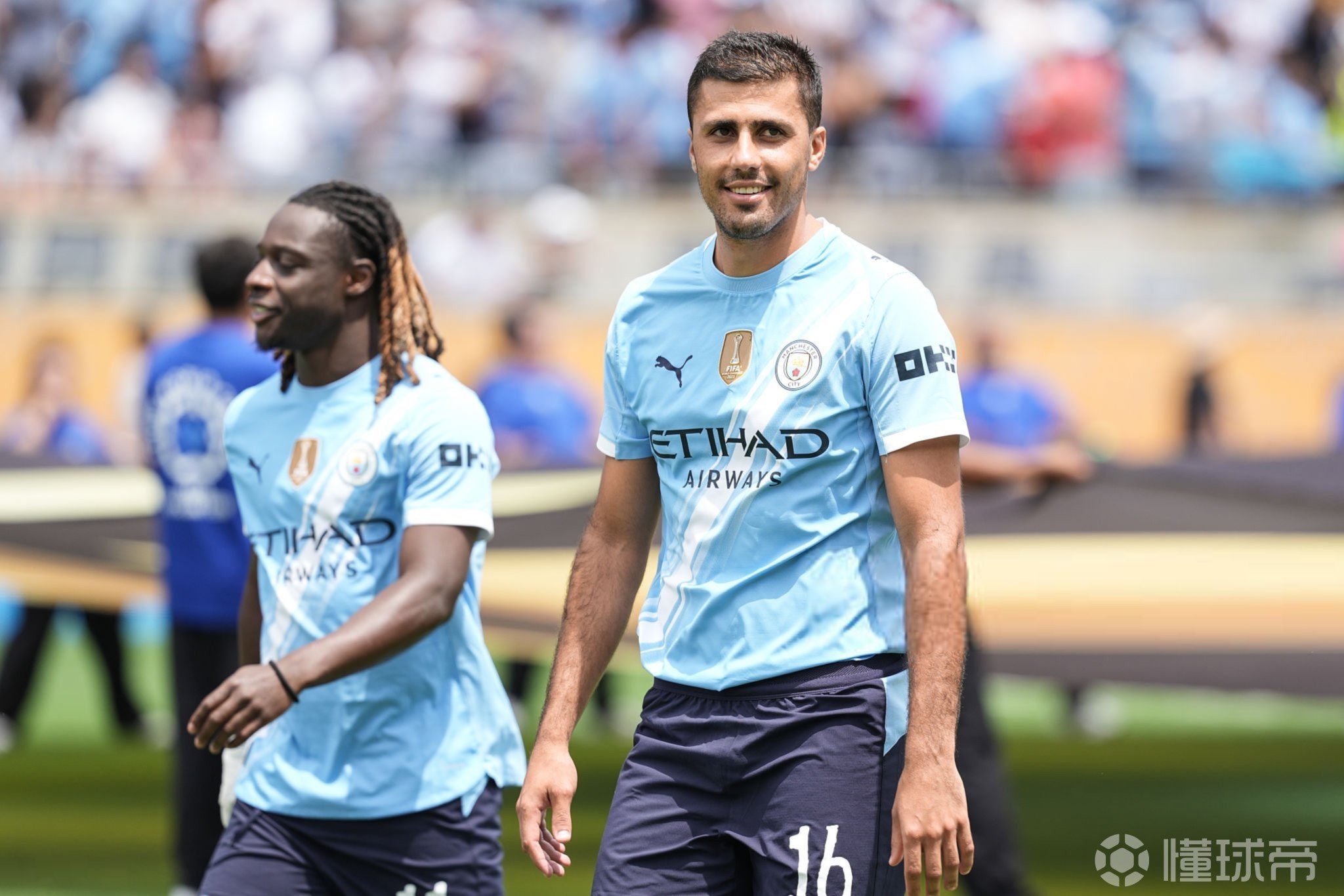 和双小外配合来电！王哲林：主动适应他们球路，慢慢寻找配合感觉