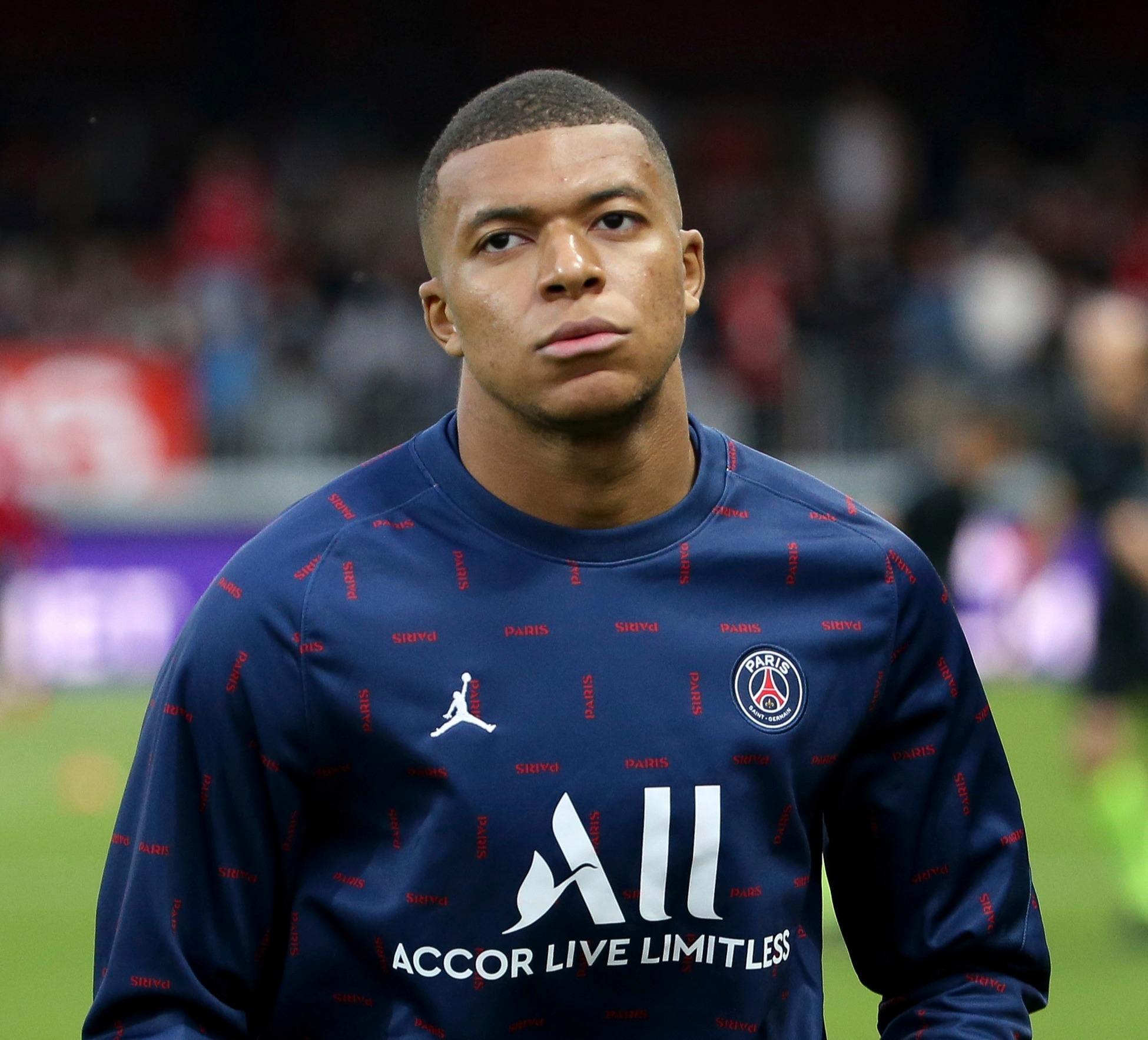 克尔费尔德：成为首位单场对诺伊尔打进两个点球的人？太棒了