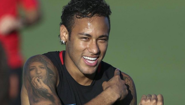 保罗被裁掉后，19年资深快船球迷愤怒脱粉，格里芬点赞