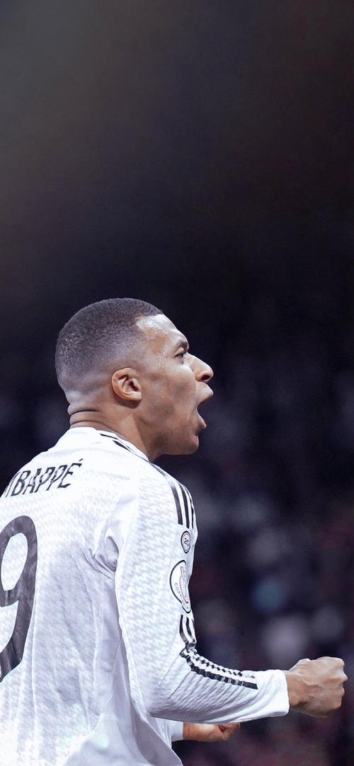 堂安律：战胜巴西后有一种不同的压力，对阵加纳都拼尽了全力